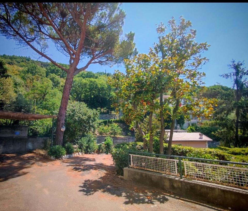 Forti Genova-Free Parking Castellaccio Apartment Exteriör bild